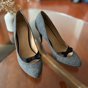 Lauren Conrad Wool Heels With Bow- New with Original Box.